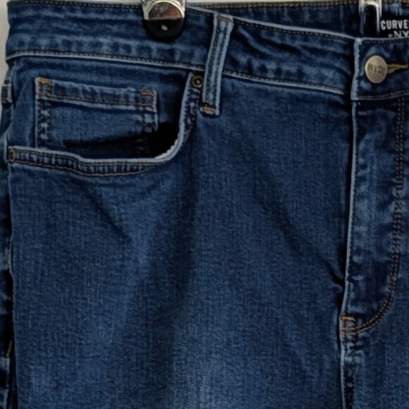 1035 – NYDJ Curves 360 Jeans Blue Size 16 Short $17.00 - Picture 2 of 10